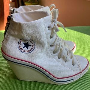 Max Star Women’s Fashion Sneakers Wedge Heels with Laces & Back Zipper